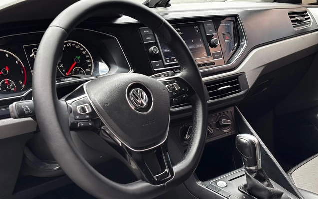 imagem-https://www.socarrao.com.br/sc-vehicle-images-prod/3916158/1789670517544-1bd8df6c-9dbb-bd01-4a2c-3a23c2d5c3ab.jpg