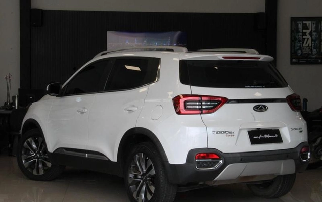 imagem-https://www.socarrao.com.br/sc-vehicle-images-prod/3916159/1789670517939-8484930_0_B_b29c1c3e9d.jpeg