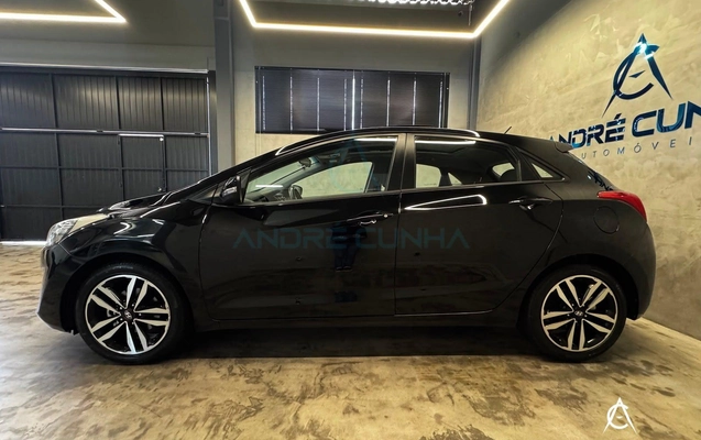 imagem-https://www.socarrao.com.br/sc-vehicle-images-prod/3916172/1789670571292-e9f7ea3ad5c04292a846259cecca2628_1789670547324.jpg