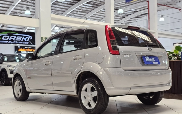 imagem-https://www.socarrao.com.br/sc-vehicle-images-prod/3916192/1789670697466-1_033054.jpg