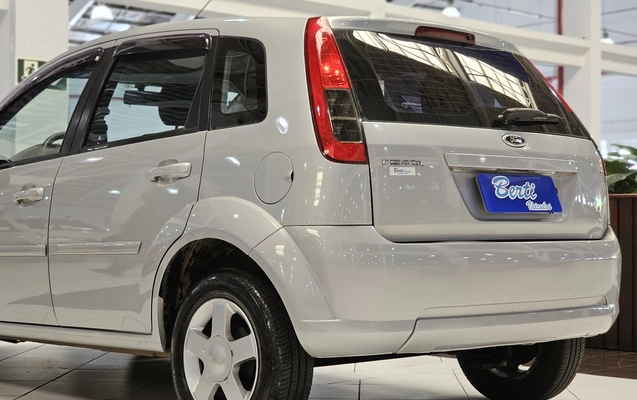 imagem-https://www.socarrao.com.br/sc-vehicle-images-prod/3916192/1789670697467-1_033056.jpg