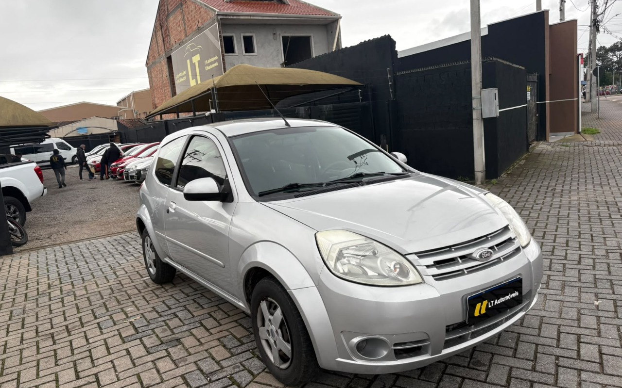 imagem-https://www.socarrao.com.br/sc-vehicle-images-prod/3916198/1789670711976-V2hhdHNBcHAgSW1hZ2UgMjAyNi0wOS0xNCBhdCAxNi4wMC4wNy5qcGVn.jpeg