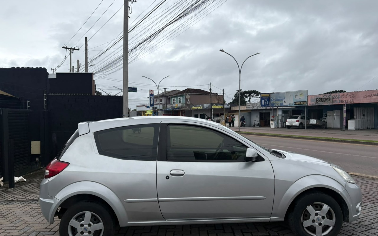 imagem-https://www.socarrao.com.br/sc-vehicle-images-prod/3916198/1789670712202-V2hhdHNBcHAgSW1hZ2UgMjAyNi0wOS0xNCBhdCAxNi4wMC4wOC5qcGVn.jpeg