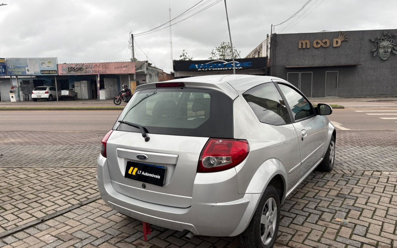 imagem-https://www.socarrao.com.br/sc-vehicle-images-prod/3916198/1789670712607-V2hhdHNBcHAgSW1hZ2UgMjAyNi0wOS0xNCBhdCAxNi4wMC4xMC5qcGVn.jpeg