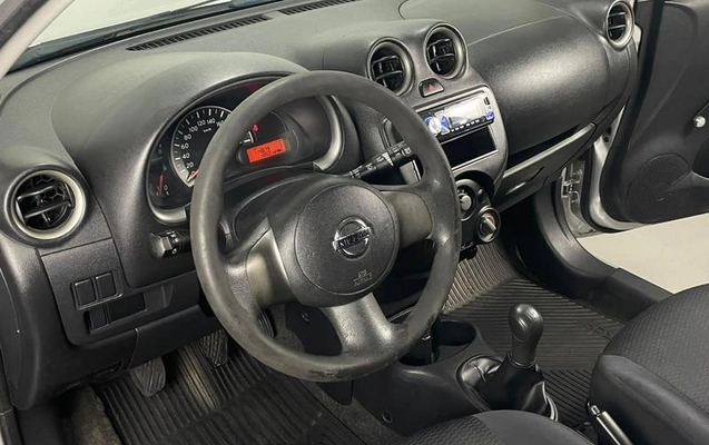 imagem-https://www.socarrao.com.br/sc-vehicle-images-prod/3916205/1789670727266-8479166_12_B_360d52ba89.jpeg