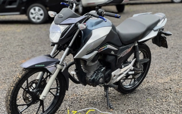 imagem-https://www.socarrao.com.br/sc-vehicle-images-prod/3916207/1789670728598-nSVc7rqowF1zqc3vpzN6GhLRpaqf42dI.jpg