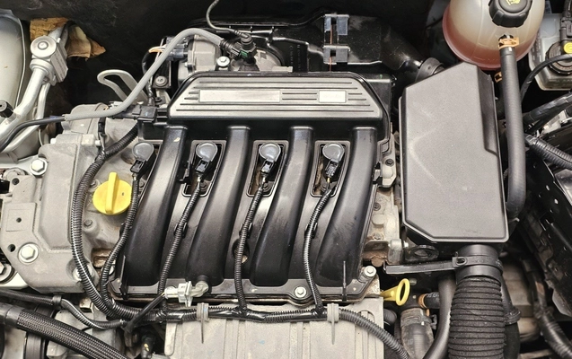 imagem-https://www.socarrao.com.br/sc-vehicle-images-prod/3916223/1789670784375-1_033618.jpg