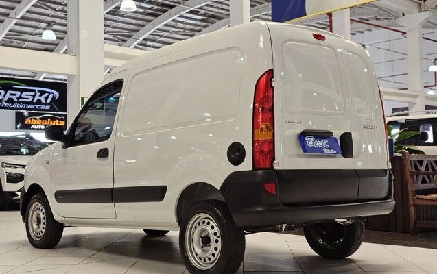 imagem-https://www.socarrao.com.br/sc-vehicle-images-prod/3916223/1789670784383-1_033631.jpg