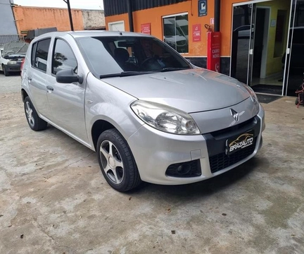 Renault Sandero 2012 Prata — foto 1 de 3