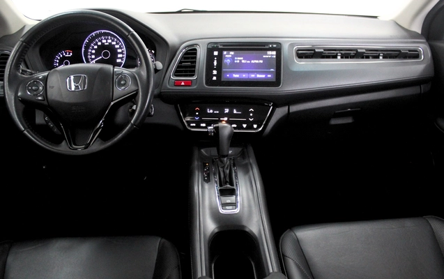 imagem-https://www.socarrao.com.br/sc-vehicle-images-prod/3916348/1789671167189-11_035221.jpg