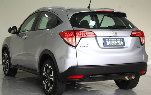 imagem-https://www.socarrao.com.br/sc-vehicle-images-prod/3916348/1789671167189-5_035221.jpg