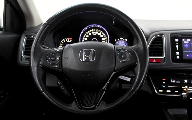 imagem-https://www.socarrao.com.br/sc-vehicle-images-prod/3916348/1789671167190-10_035221.jpg