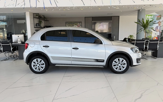 imagem-https://www.socarrao.com.br/sc-vehicle-images-prod/3916350/1789671170640-2c24fd94f2af43abb9559e8749ec243c_1789671094878.jpg
