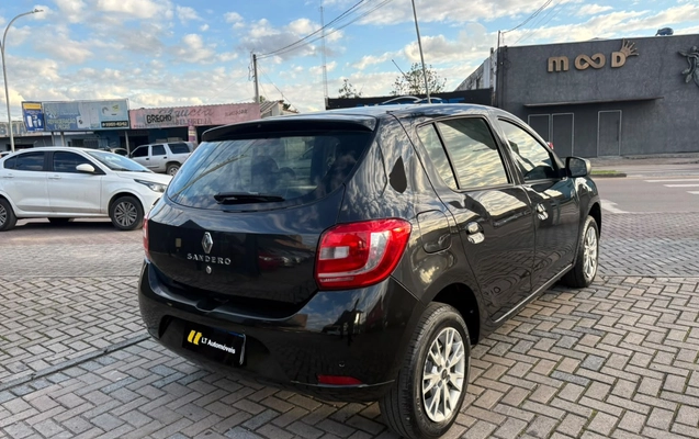 imagem-https://www.socarrao.com.br/sc-vehicle-images-prod/3916371/1789671231293-V2hhdHNBcHAgSW1hZ2UgMjAyNi0wOS0xNSBhdCAxNy4yOS4xMyAoMikuanBlZw.jpeg