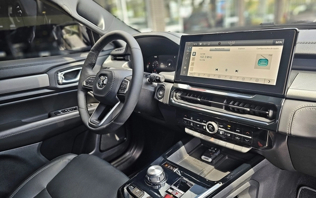 imagem-https://www.socarrao.com.br/sc-vehicle-images-prod/3916469/1789671751871-XmIYMzlNdufIQfIOb3NFpoEu9VbDqn22.jpg