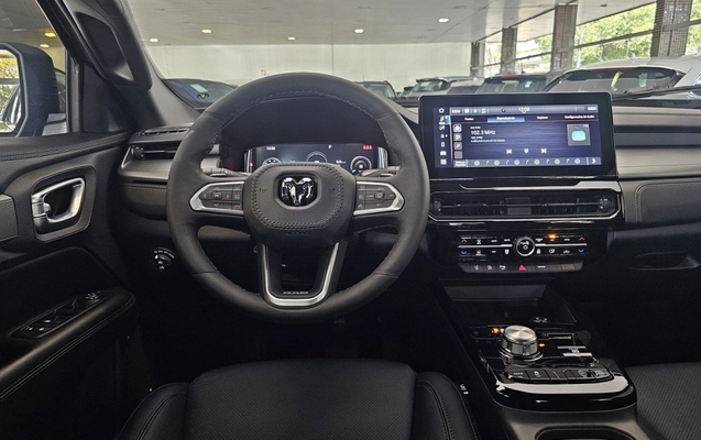 imagem-https://www.socarrao.com.br/sc-vehicle-images-prod/3916469/1789671751872-cM3BVbFqCHu8dyxlm0X2Q6Q7EXnqZz4j.jpg
