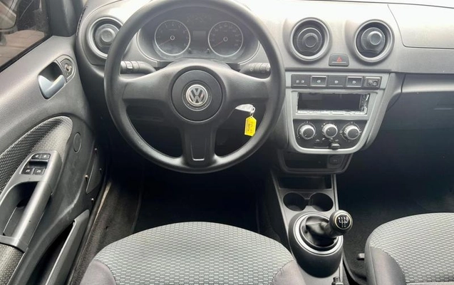imagem-https://www.socarrao.com.br/sc-vehicle-images-prod/3916565/1789672049219-8460807_14_B_2cfde85449.jpeg