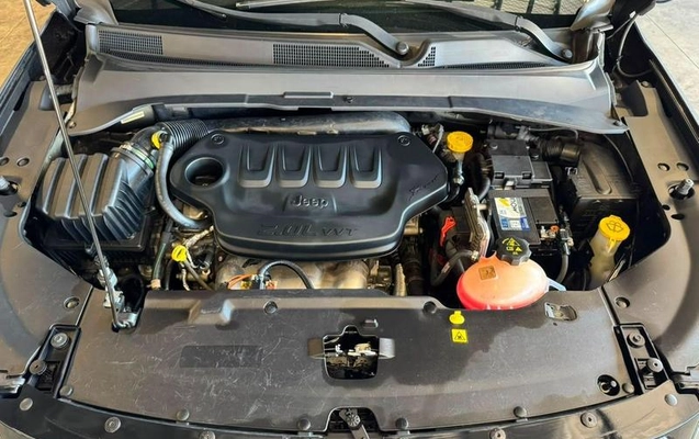 imagem-https://www.socarrao.com.br/sc-vehicle-images-prod/3916675/1789672401912-8142510_1_B_fac3c7f54c.jpeg