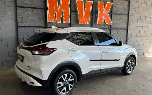 imagem-https://www.socarrao.com.br/sc-vehicle-images-prod/3916734/1789672466170-8443537_6_B_85ab2108e1.jpeg