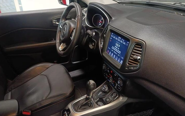 imagem-https://www.socarrao.com.br/sc-vehicle-images-prod/3916757/1789672536630-8435008_6_B_2ab1cf27b8.jpeg