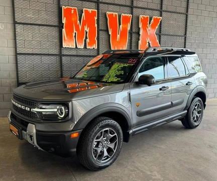 Ford Bronco 2025 Cinza — foto 1 de 3