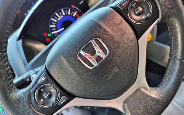 imagem-https://www.socarrao.com.br/sc-vehicle-images-prod/3916779/1789672496829-b25875f121814833b9ccede4637a41c8_1789669556596.jpg