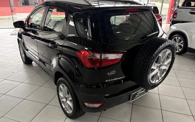 imagem-https://www.socarrao.com.br/sc-vehicle-images-prod/3916815/1789674687153-jjKU3JQ80P6MYry4DETvadBvBAZdjWSc.jpg