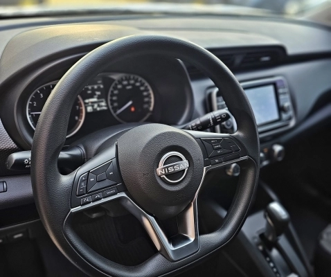 imagem-https://www.socarrao.com.br/sc-vehicle-images-prod/3916838/1789672636008-q7uvY5kGVvfq7oFwWzHqVyo1kXDAWDLs.jpg