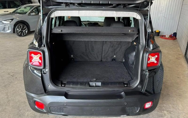 imagem-https://www.socarrao.com.br/sc-vehicle-images-prod/3916929/1789672727936-8230383_0_B_5805a09572.jpeg