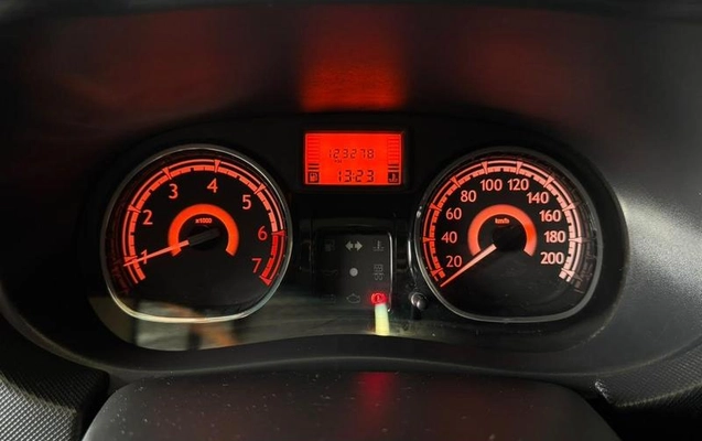 imagem-https://www.socarrao.com.br/sc-vehicle-images-prod/3916943/1789672737690-8335494_13_B_c55f51bd21.jpeg