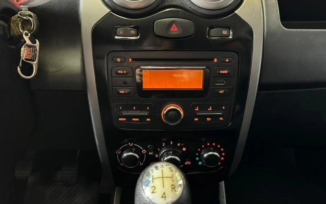 imagem-https://www.socarrao.com.br/sc-vehicle-images-prod/3916943/1789672737692-8335494_10_B_373b8ae037.jpeg