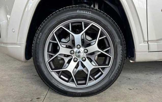 imagem-https://www.socarrao.com.br/sc-vehicle-images-prod/3916945/1789672798160-8339432_6_B_90e1d0f613.jpeg