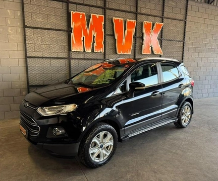 Ford EcoSport 2015 Preto — foto 1 de 3
