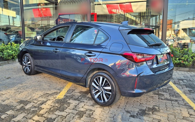 imagem-https://www.socarrao.com.br/sc-vehicle-images-prod/3916954/1789672755067-c1ce9318e1c5445d80eae5b6ed17fcea_1789669779306.jpg