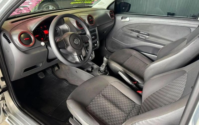 imagem-https://www.socarrao.com.br/sc-vehicle-images-prod/3917046/1789672948653-8290014_6_B_ce5ba07a11.jpeg