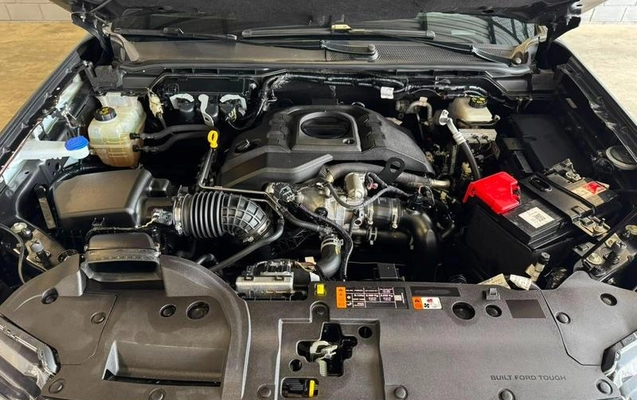 imagem-https://www.socarrao.com.br/sc-vehicle-images-prod/3917048/1789672950201-8263235_6_B_91ec232e16.jpeg