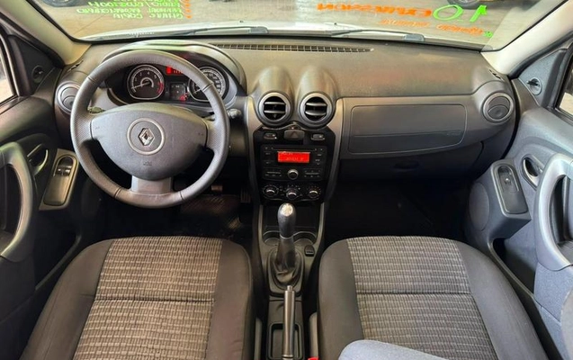 imagem-https://www.socarrao.com.br/sc-vehicle-images-prod/3917057/1789672952667-8290037_9_B_922c98db6c.jpeg