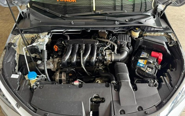 imagem-https://www.socarrao.com.br/sc-vehicle-images-prod/3917059/1789672954283-8250237_3_B_14237ab51e.jpeg
