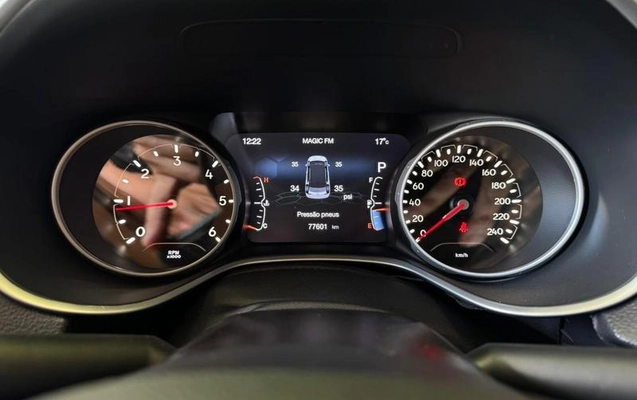 imagem-https://www.socarrao.com.br/sc-vehicle-images-prod/3917074/1789672966187-8443531_11_B_56776a9fc1.jpeg