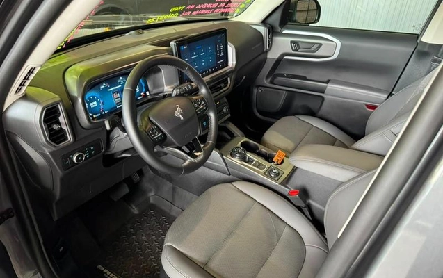 imagem-https://www.socarrao.com.br/sc-vehicle-images-prod/3917092/1789672979418-8316865_7_B_6cb9f77701.jpeg