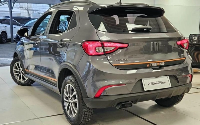 imagem-https://www.socarrao.com.br/sc-vehicle-images-prod/3917118/1789673108801-8475987_4_B_e0fbee1866.jpeg