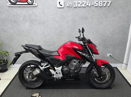 Honda CB 300F Twister Flex 2023 Vermelho — foto 1 de 3