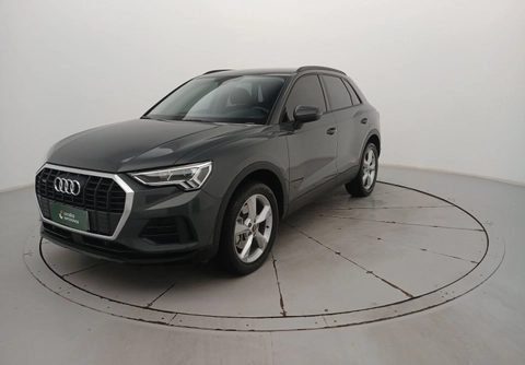 Audi RS Q3 2025 Cinza — foto 1 de 3