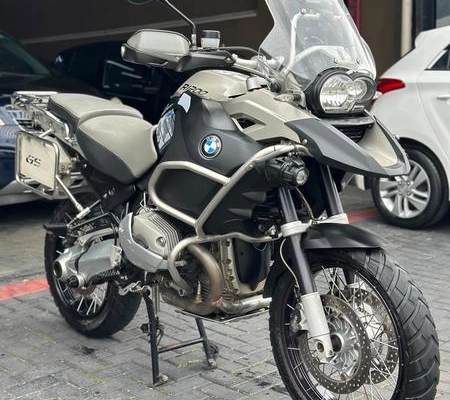 imagem-https://www.socarrao.com.br/sc-vehicle-images-prod/3917146/1789673270800-8487653_0_B_5e1b441a67.jpeg