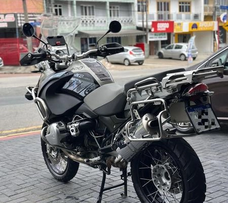 imagem-https://www.socarrao.com.br/sc-vehicle-images-prod/3917146/1789673270811-8487653_8_B_46ca0b8133.jpeg