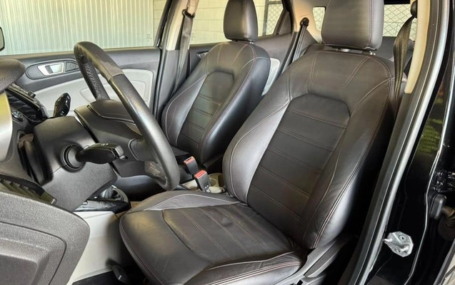 imagem-https://www.socarrao.com.br/sc-vehicle-images-prod/3917248/1789673340900-8467205_3_B_8e0c61495c.jpeg