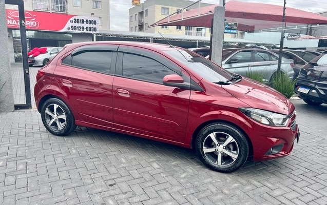 imagem-https://www.socarrao.com.br/sc-vehicle-images-prod/3917277/1789673448792-8485078_6_B_a9d715d0d7.jpeg