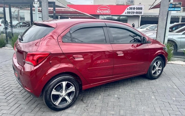 imagem-https://www.socarrao.com.br/sc-vehicle-images-prod/3917277/1789673448796-8485078_8_B_375023f161.jpeg