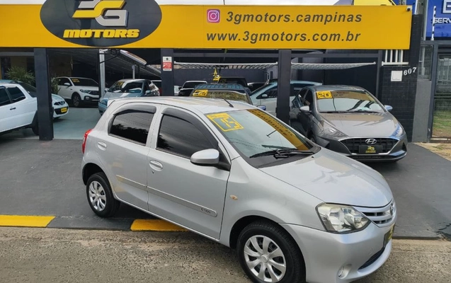 imagem-https://www.socarrao.com.br/sc-vehicle-images-prod/3917306/1789762194358-gb-066568d.jpeg