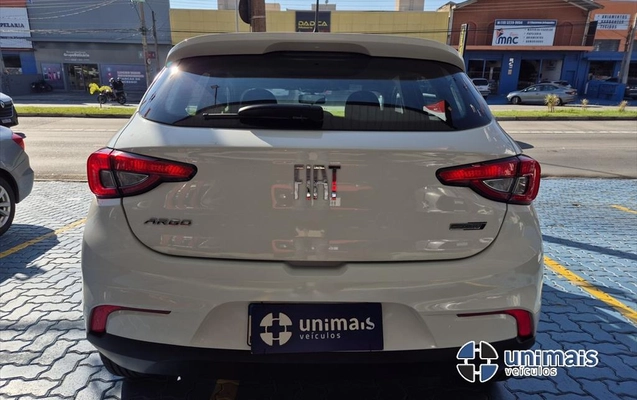 imagem-https://www.socarrao.com.br/sc-vehicle-images-prod/3917329/1789673626884-0599dbd2-75e8-4004-bd1d-ca20ca2b878720260917155436.jpeg